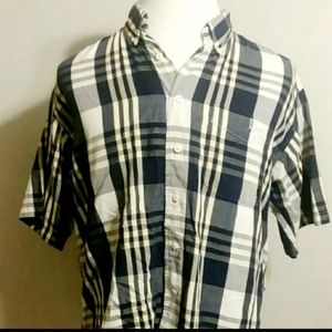 Haggar Clothing Co Men’s L Shirt Blue Plaid 100% Cotton Short Sleeve Button